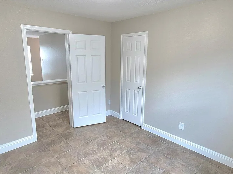 12014 Chelsea Elm Ct — Photo 35