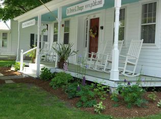 618 W Greenville Rd, Scituate, RI 02857