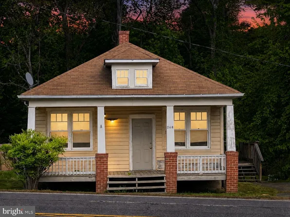 268 Cambridge St, Fredericksburg, VA 22405