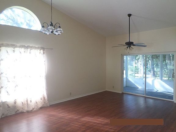4th image of 3632 N Lucille Dr