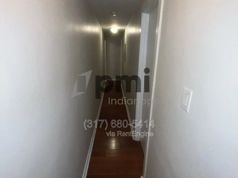 Indy Downtown Colonial Apartments — Photo 79