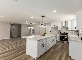 3901 Oakhill Ave, Las Vegas, NV 89121
