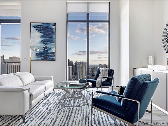 2nd image of 400 NW 1st Ave Penthouse 4704