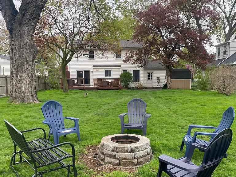 296 Village Ln — Photo 13