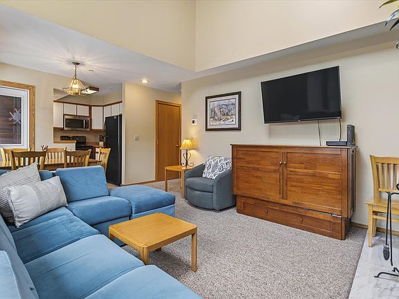 4th image of 180 Highridge Road Unit J-11