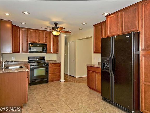 4th image of 5017 Swinton Dr