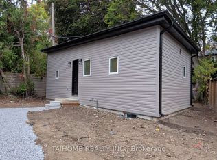 15 Merredin Pl, Toronto, ON M3B 1S7