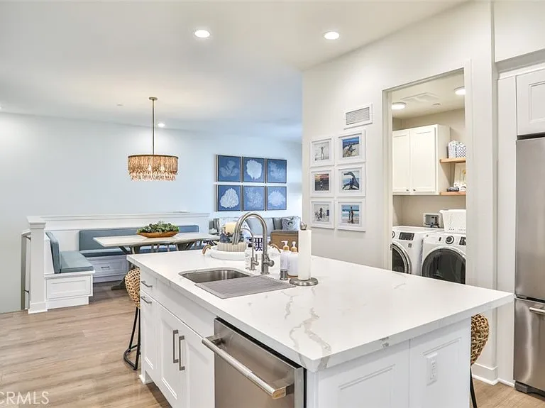 3319 Doheny Way — Photo 11