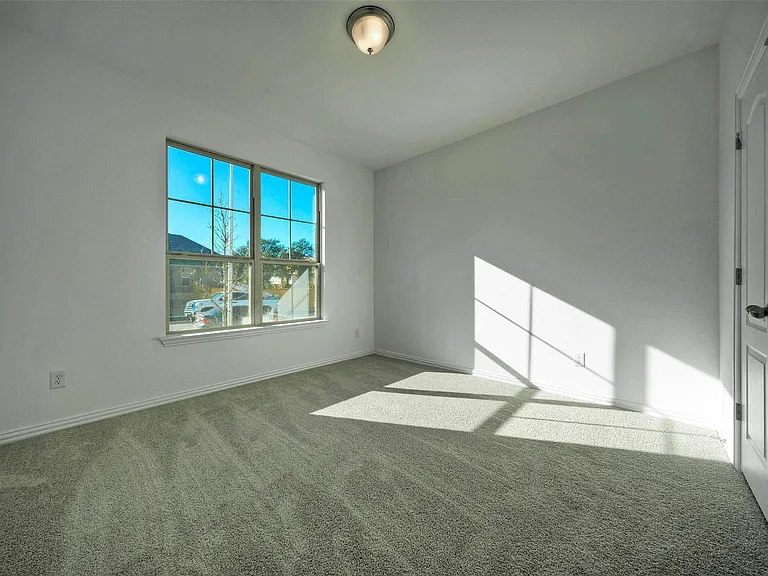 2428 Demorse Dr — Photo 16