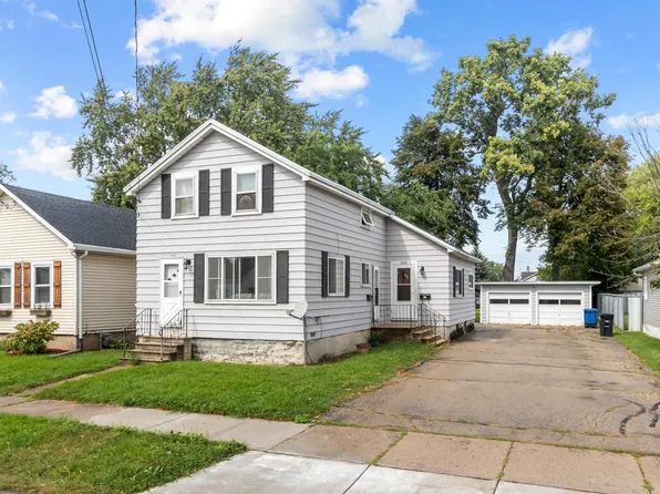 346 W 10th Ave, Oshkosh, WI 54902