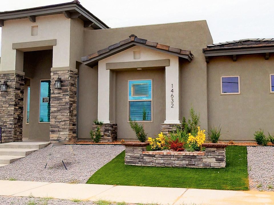 1st image of 2701 Maria Casas St