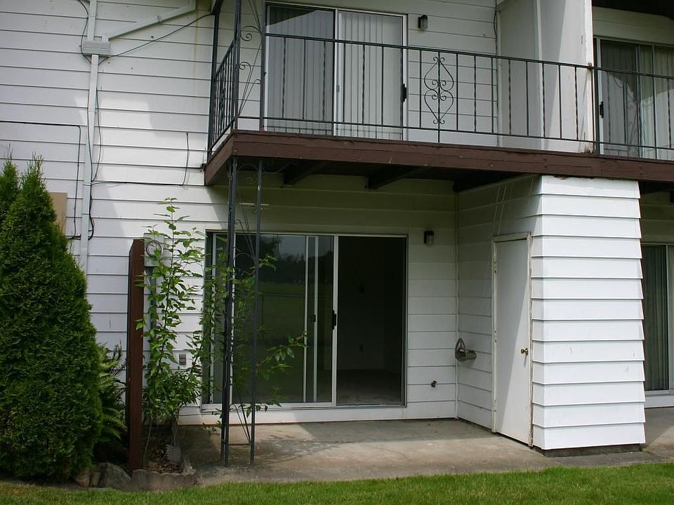 1260 NE Hogan Backside