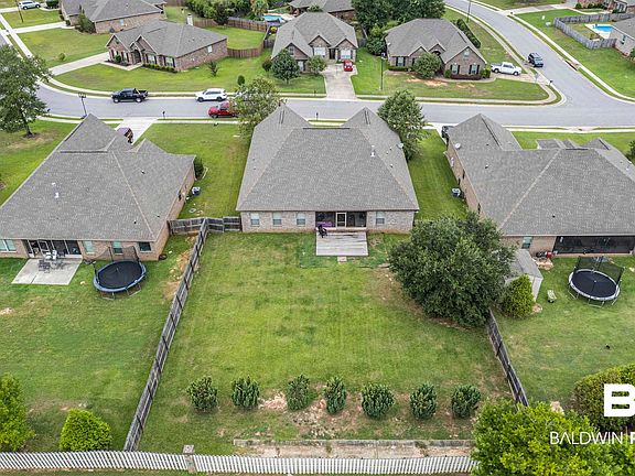 4th image of 12188 Squirrel Dr