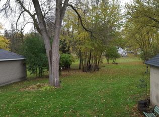 1007 S 10th St, Watertown, WI 53094