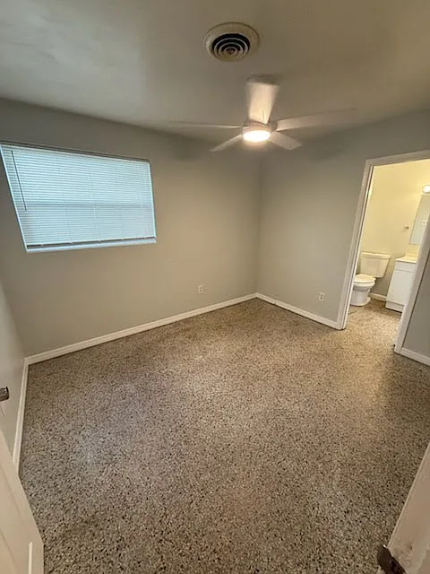 4 bed, 1350 sqft, $2,000 — Photo 4