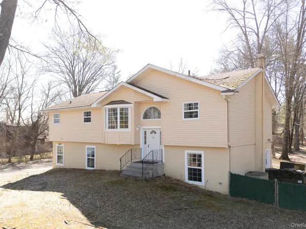 212 Rhinecliff Road, Rhinebeck, NY 12572