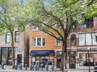 1131 W Taylor St APT 3F, Chicago, IL 60607