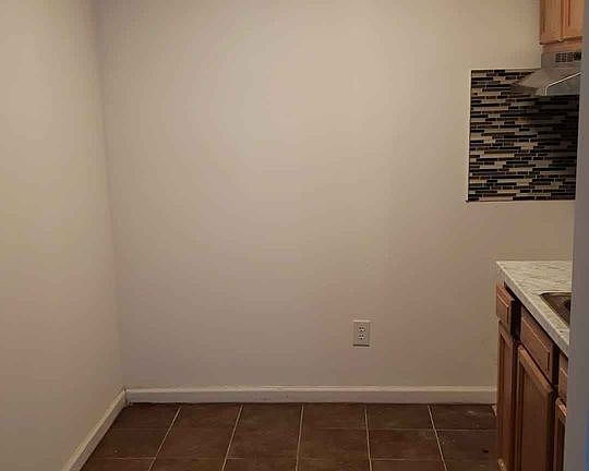 4th image of 398 S Central Ave #11278098