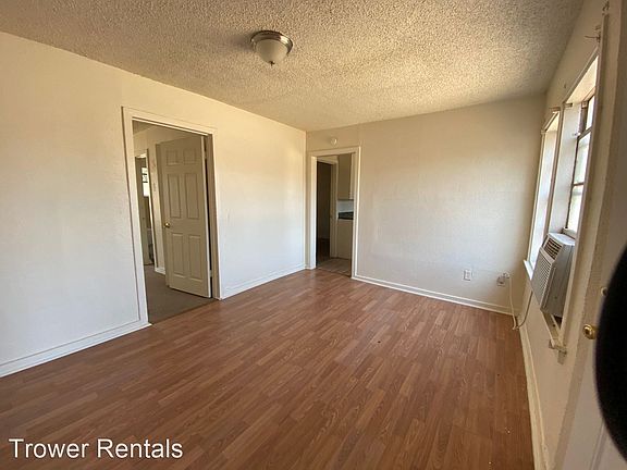 4th image of 2101 W 10th St APT 5