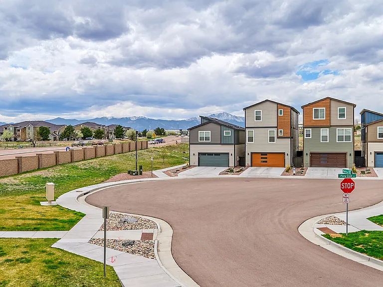 2407 Zorro Hts — Photo 28