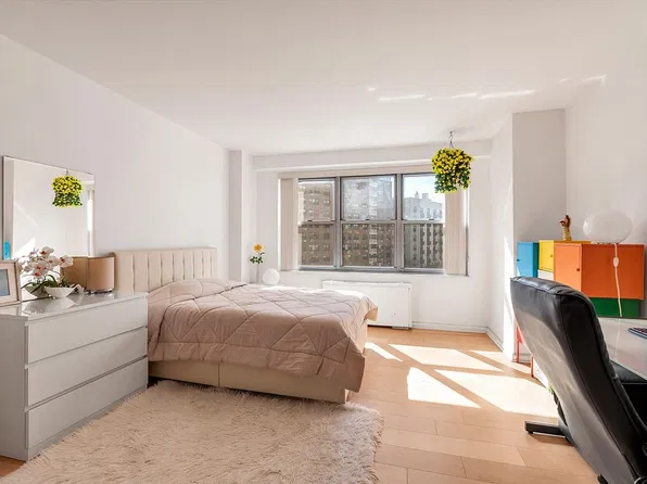 12510 Queens Blvd APT 717, Jamaica, NY 11415