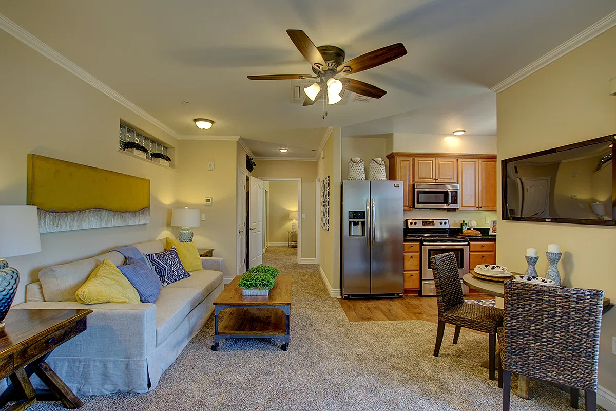 1 bed, 682 sqft, $2,290 — Photo 4