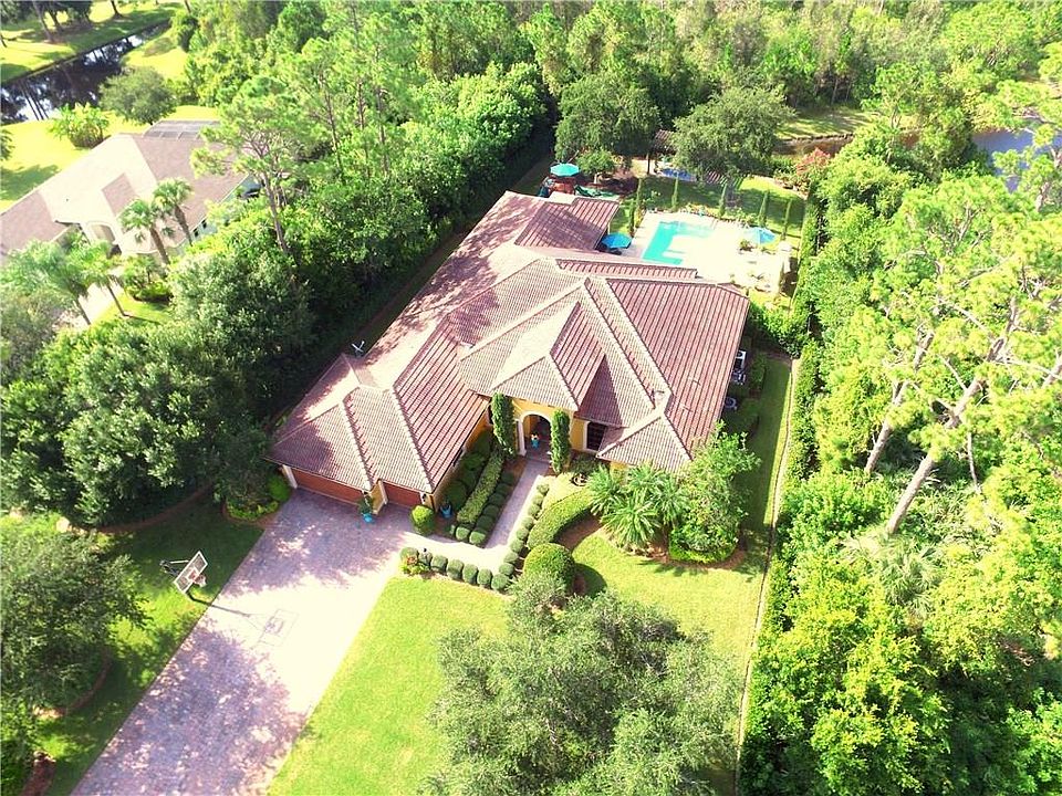 1st image of 6235 Arrowhead Ln