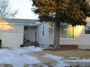 1553 Walnut Dr, Cheyenne, WY 82001