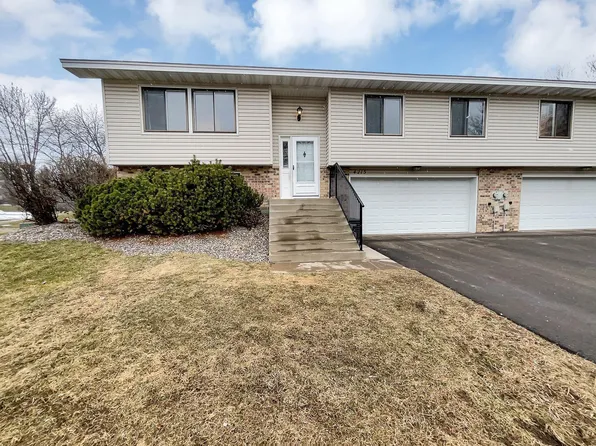 4215 Bridgewood Ter, Vadnais Heights, MN 55127