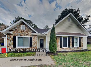 1330 Burning Bush Dr, Loganville, GA