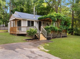 26 Lake View Cir, Glocester, RI 02814