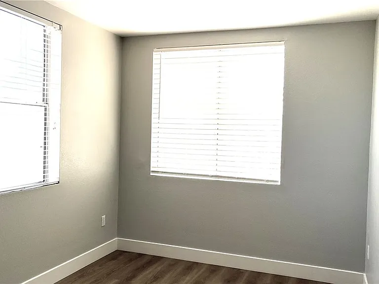 19 E Agate Ave #502 — Photo 13