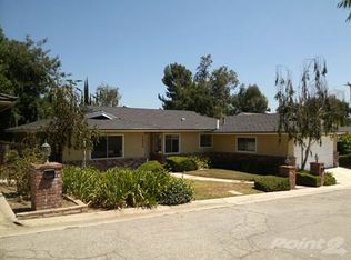 1036 Fairview Dr, La Canada Flintridge, CA 91011