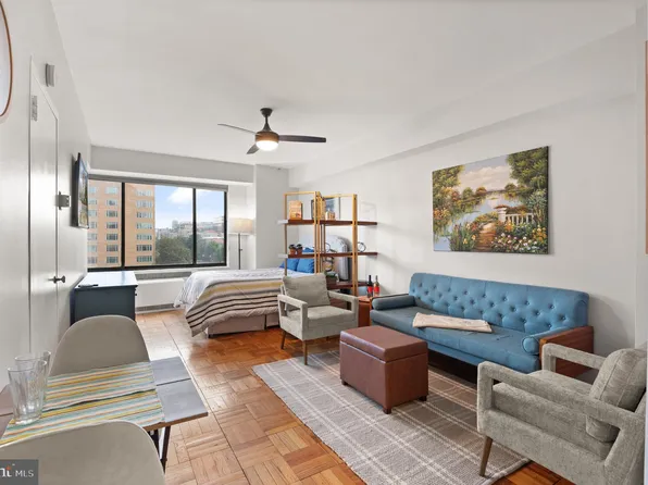1 Scott Cir #409, Washington, DC 20036