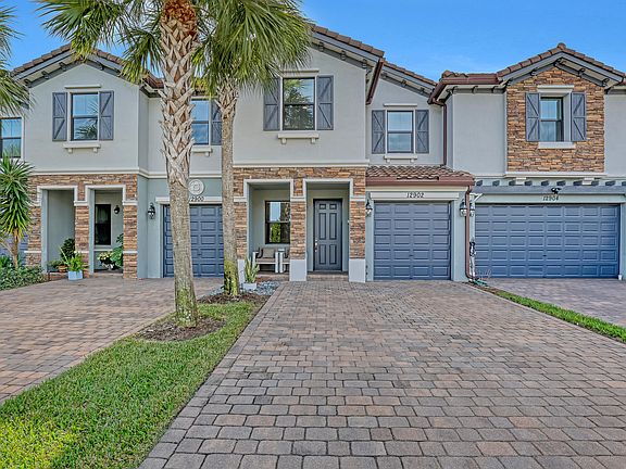 3rd image of 12902 Anthorne Lane Lane