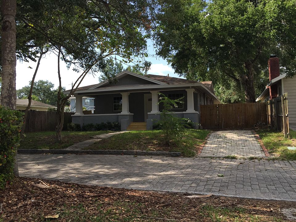 1st image of 605 W Warren Ave