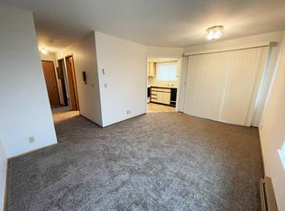 2405 NW 67th St #301, Seattle, WA 98117