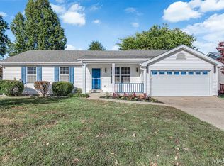 3677 Eagles Hill Rdg, Saint Charles, MO 63303