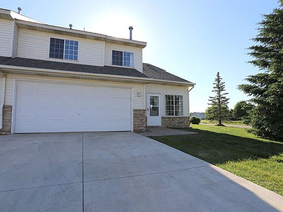 2nd image of 810 Gannon Dr
