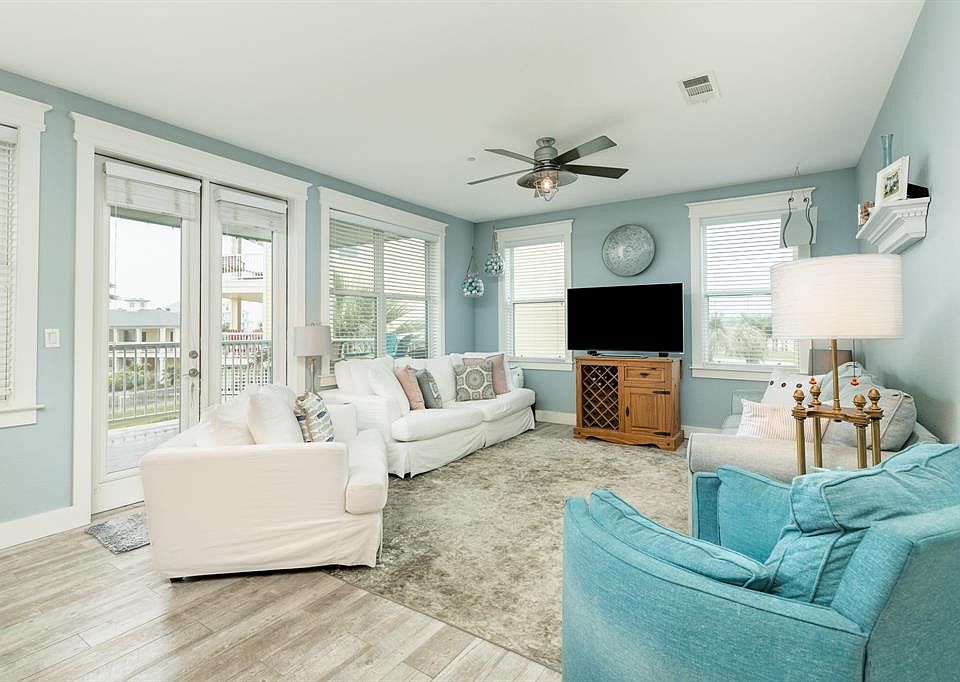 1st image of 27020 Estuary Dr Unit 103