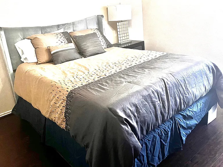 4th Bed room -upstairs-queen bed, work desk, chair, dresser, mirror, night stand.