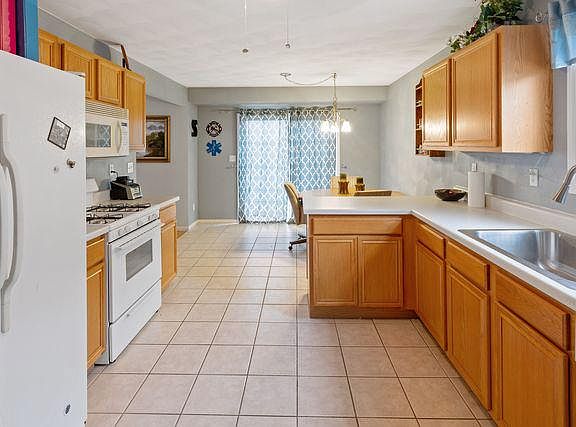 2nd image of 7263 Mullinshire Way