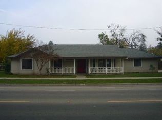 1430 13th St, Reedley, CA 93654