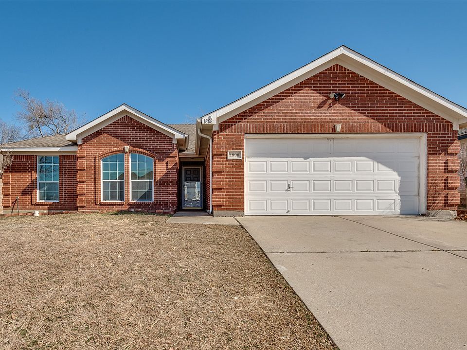 1st image of 1808 Wolf Creek Dr