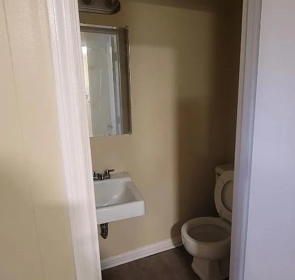 Unit Photo
