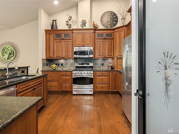 5th image of 4113 248th Ct SE