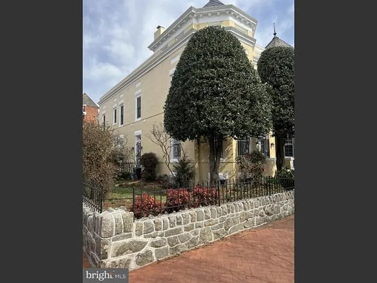 500 G St NE #2 — Photo 12