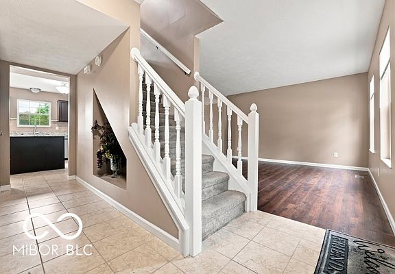 3rd image of 3312 Azalea Ct