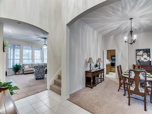4th image of 2120 Whitney Ln