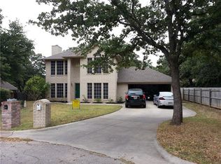 1025 Aspen Dr, Azle, TX 76020